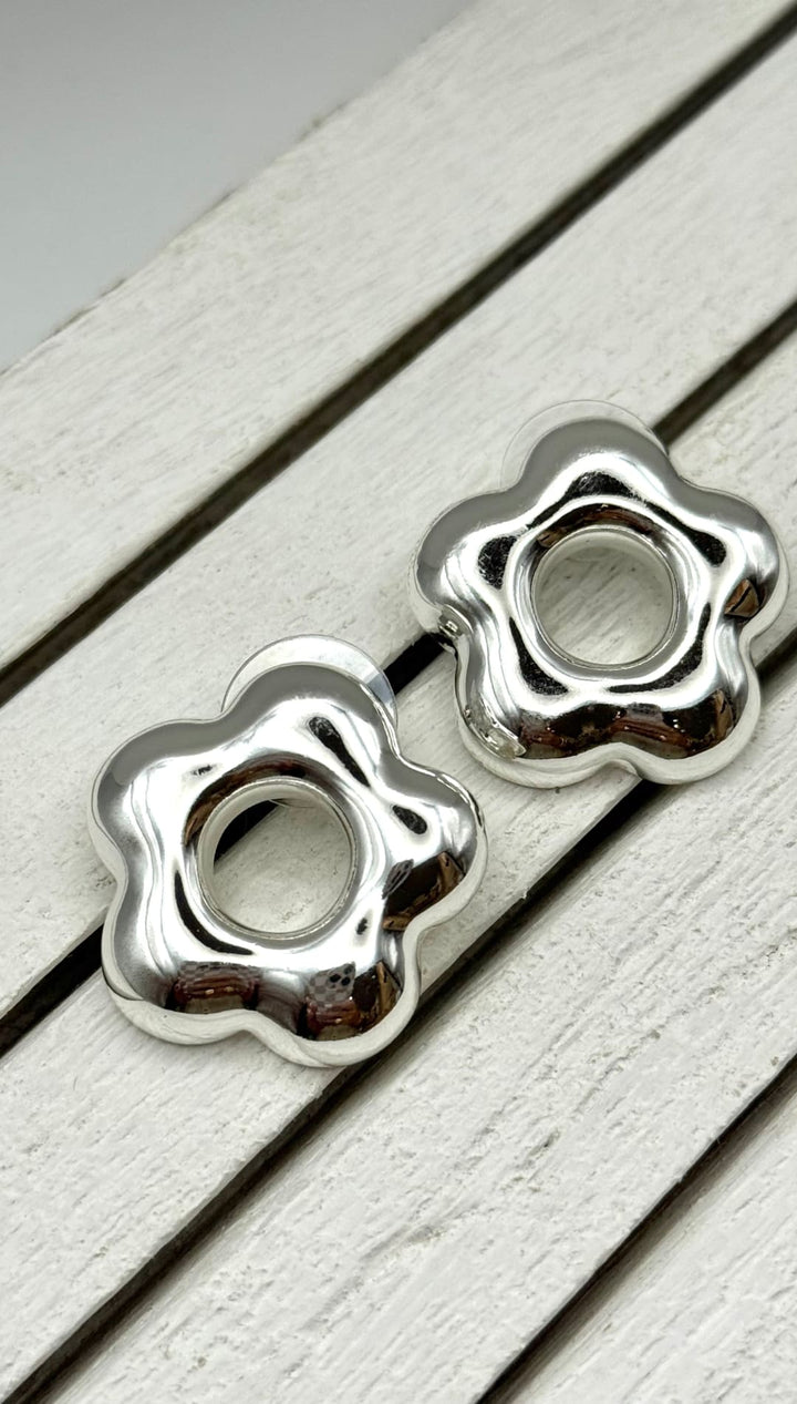 Daisy Earrings - 260 Jewelry