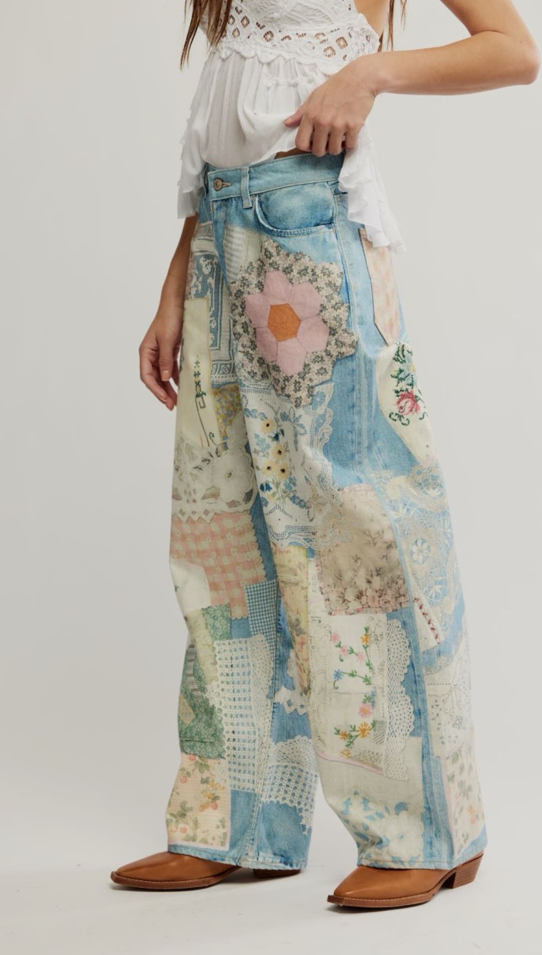 Patchwork wide-leg jeans.