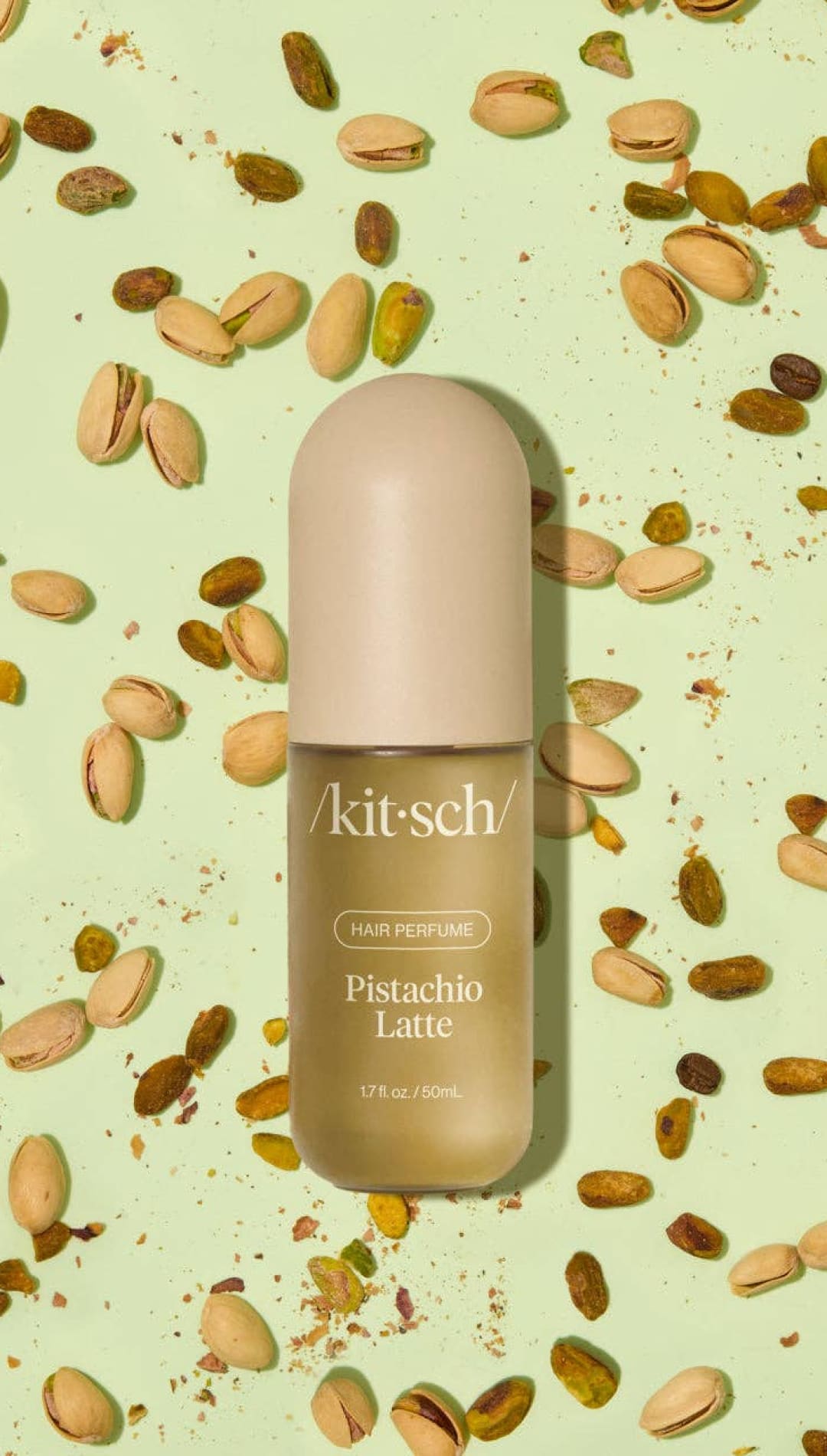 Pistachio latte flavored coffee concentrate bottle with a beige cap and label, featuring the ’kit-sch’ brand.
