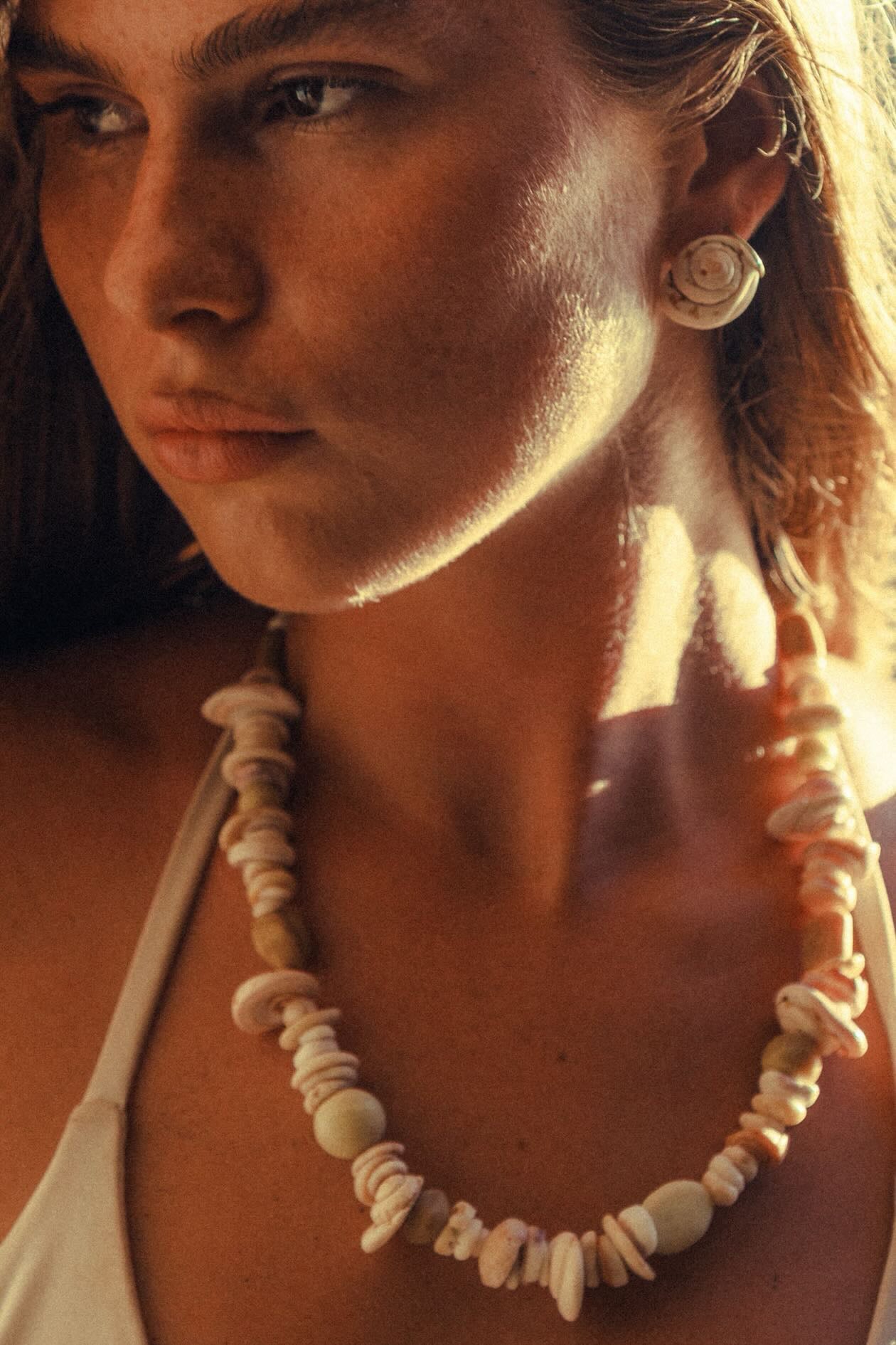 Kairi Puka Shell Necklace