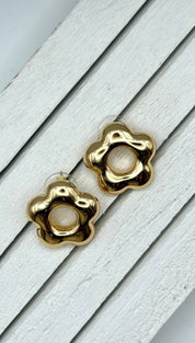 Daisy Earrings - 260 Jewelry