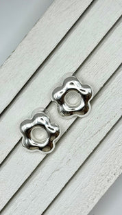 Daisy Earrings - 260 Jewelry