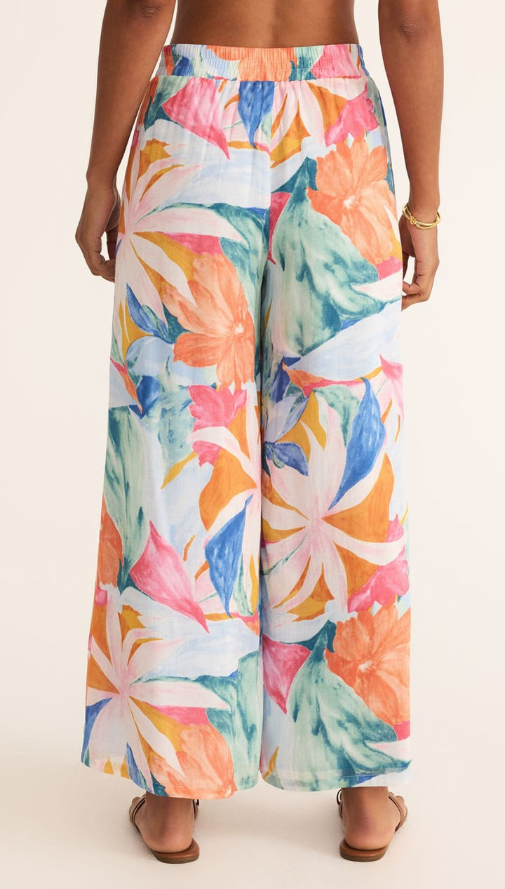 Floral print wide-leg pants.