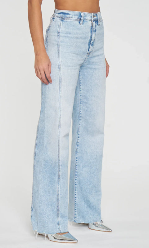 Far Out Flare Jeans - Cupid - 200 Jeans