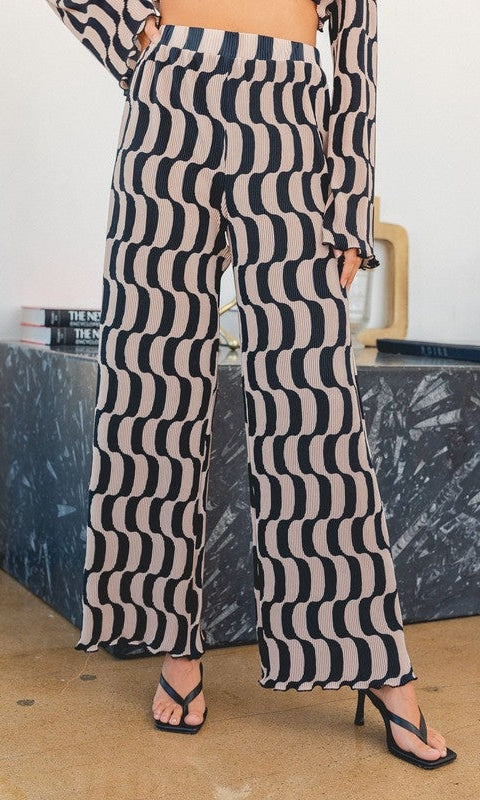 Gigi Abstract Print Pants - pants