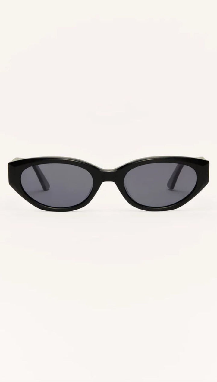 Black oval sunglasses.