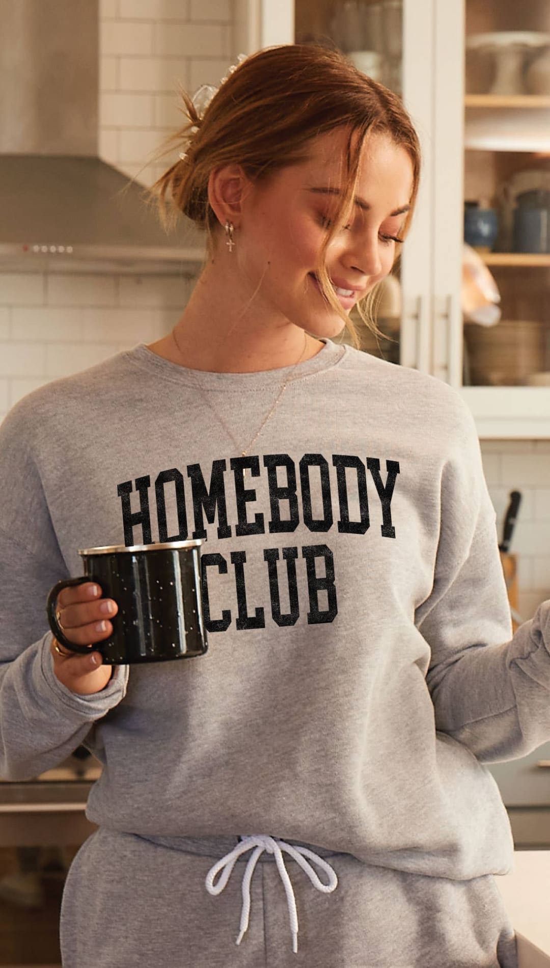 HOMEBODY CLUB Graphic Sweatshirt - 150 Sweatshirts