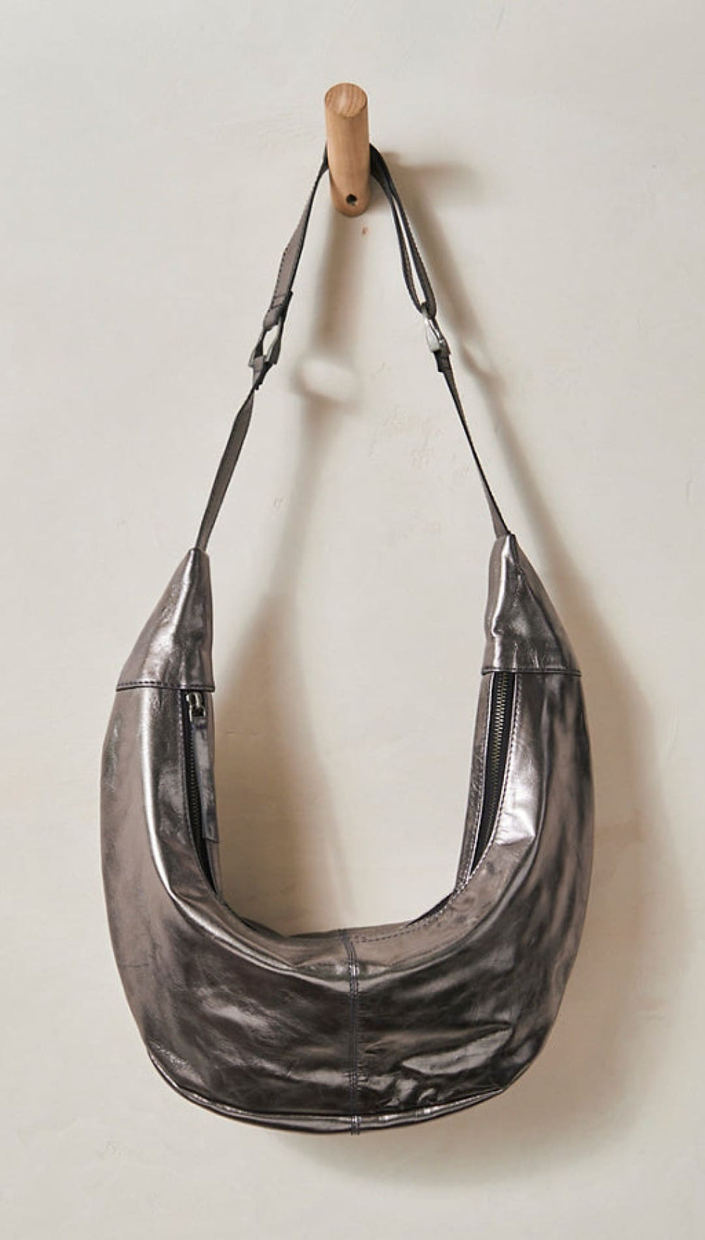 Idle Hands Leather Sling Purse - Gray - 270 Handbags