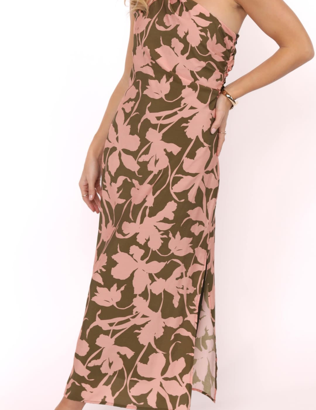 One-shoulder floral print maxi dress with a side slit.
