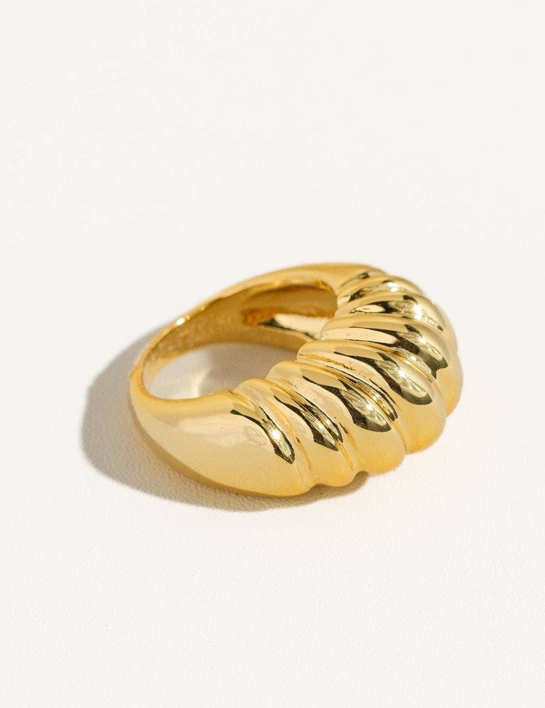 Nalani 18K GoldContemporary Croissant Ring - 260 Jewelry