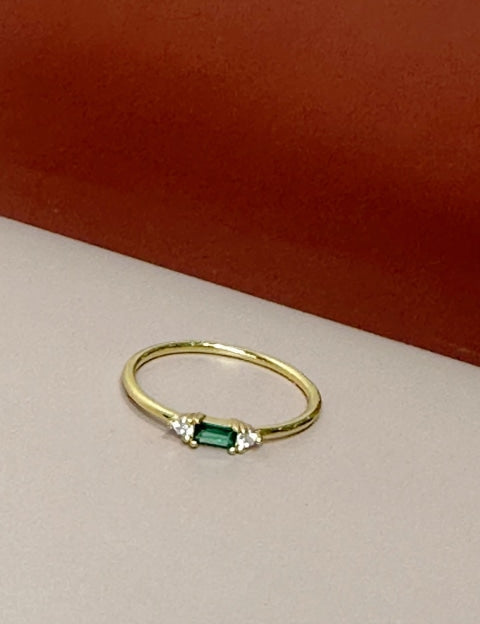 Single Emerald Baguette Ring - JEWL