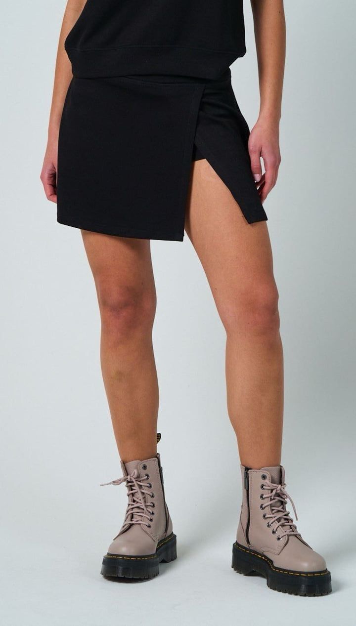 Syd Essential Skort