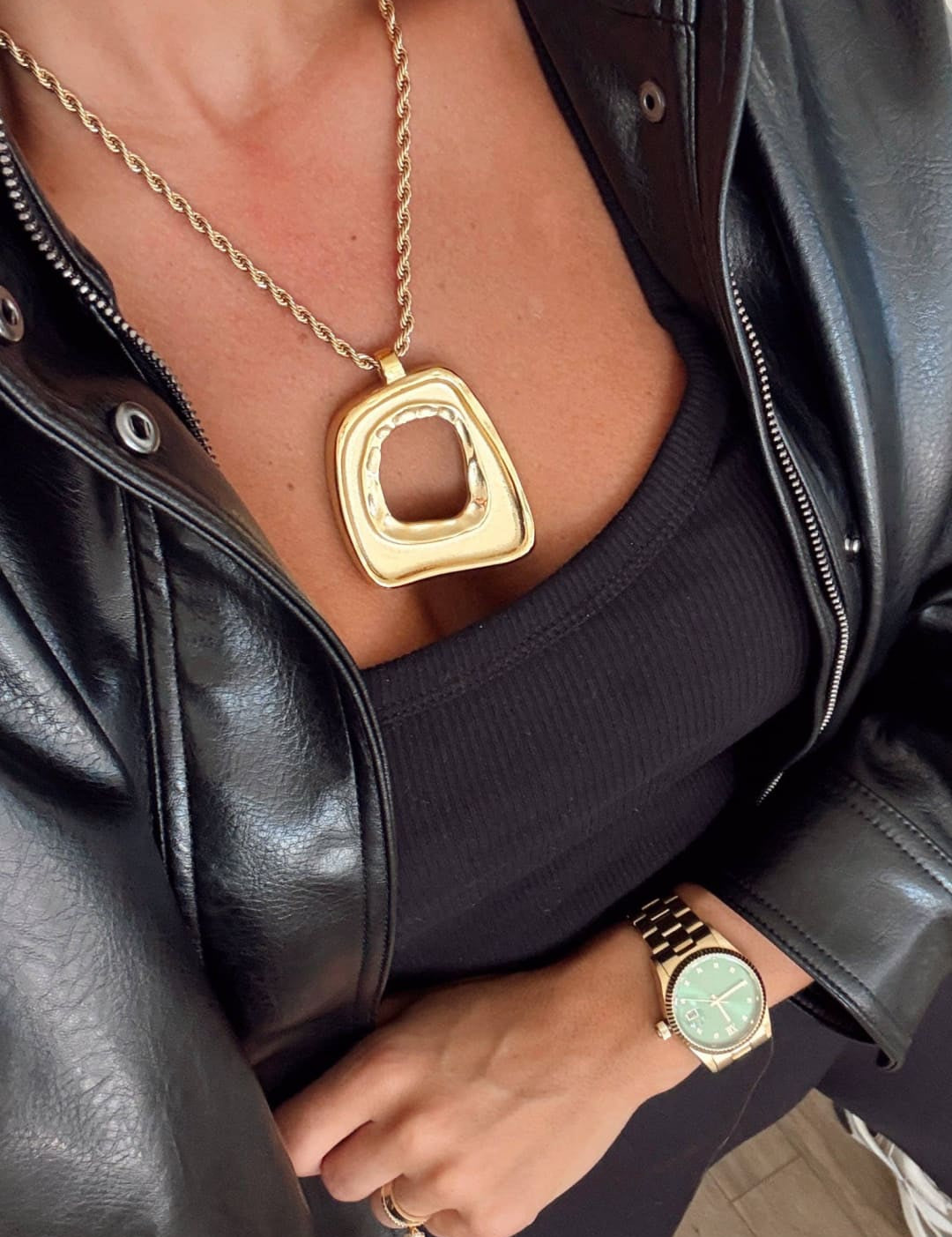 Gold geometric pendant necklace with a twisted rope chain