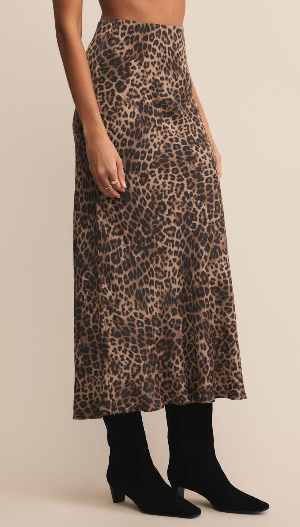 Leopard print maxi skirt with black suede ankle boots.
